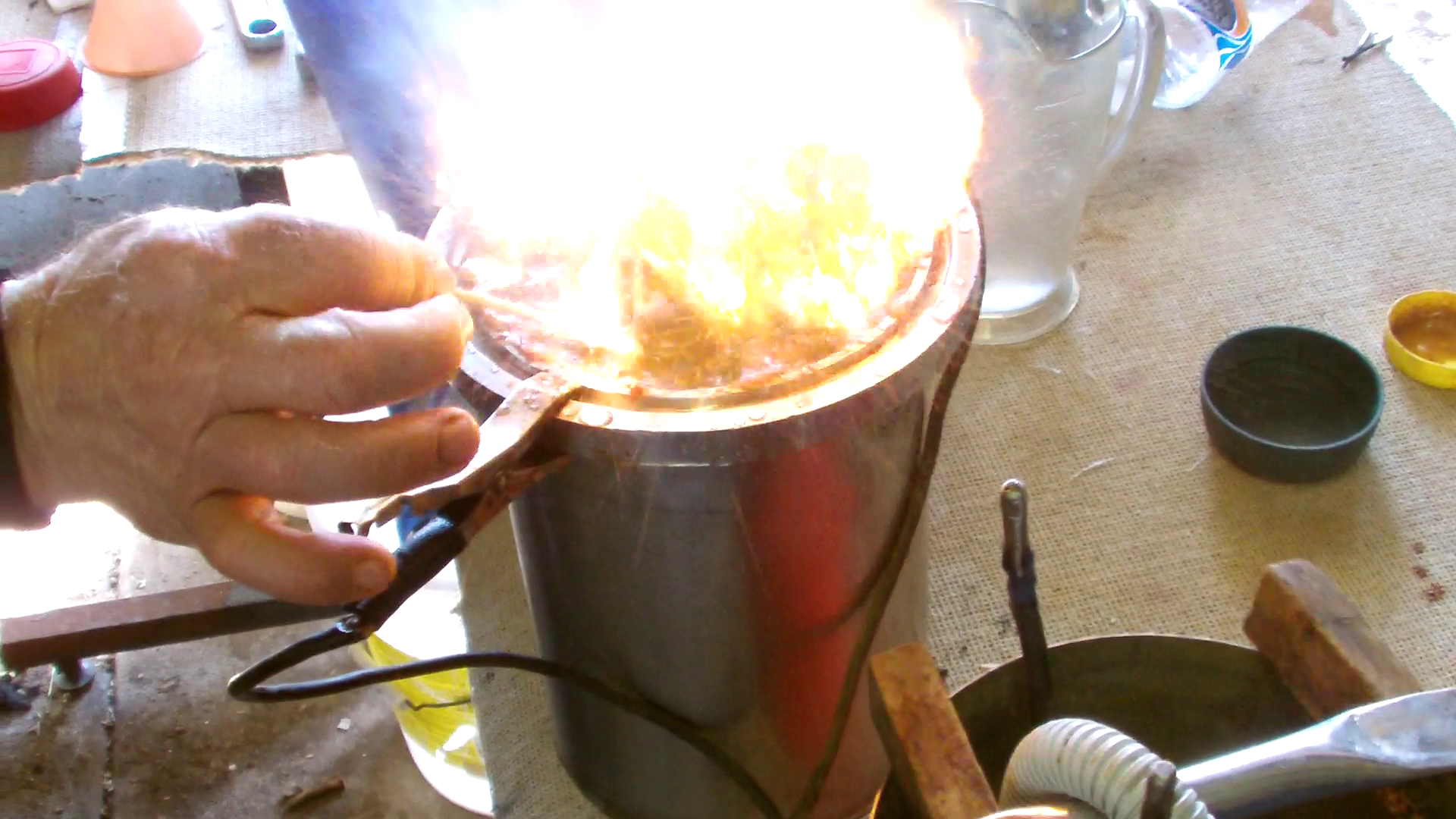 The_highly_explosive_fire_when_lighting_freshly_made_oil_from_water. The_highly_explosive_fire_when_lighting_freshly_made_oil_from_water.